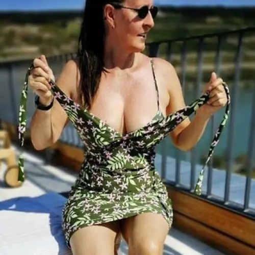 sexybeinchhenn image 0